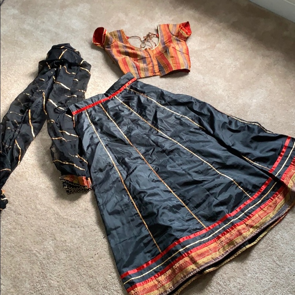 Indian lengha, chanya choli